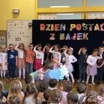 Występ grupy III na uroczystości.
